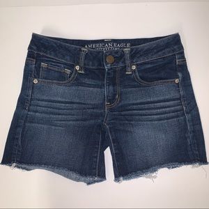 Size 6 American Eagle Jean shorts